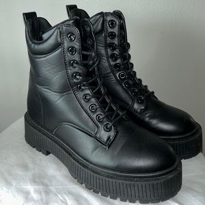 Charlotte Russe Black Chunky Platform Boots